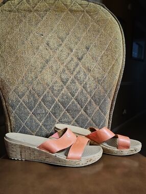 Crocs A-Leigh Mini Wedge Slip On Slides Sandals Shoes Coral Pink Tan Leather